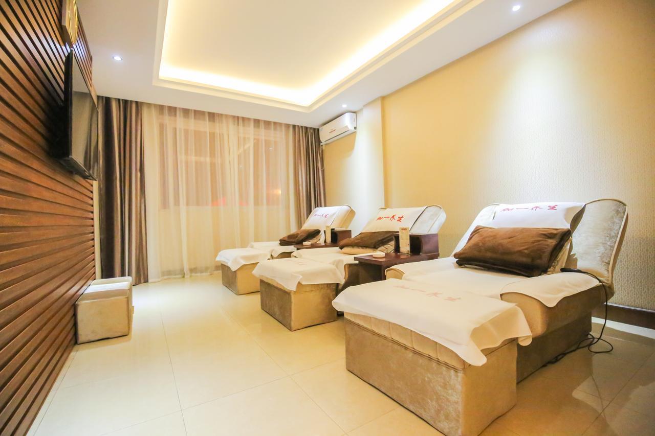 Xin Jue Jiayi Hotel Airport And International Resort Shanghai Exterior photo